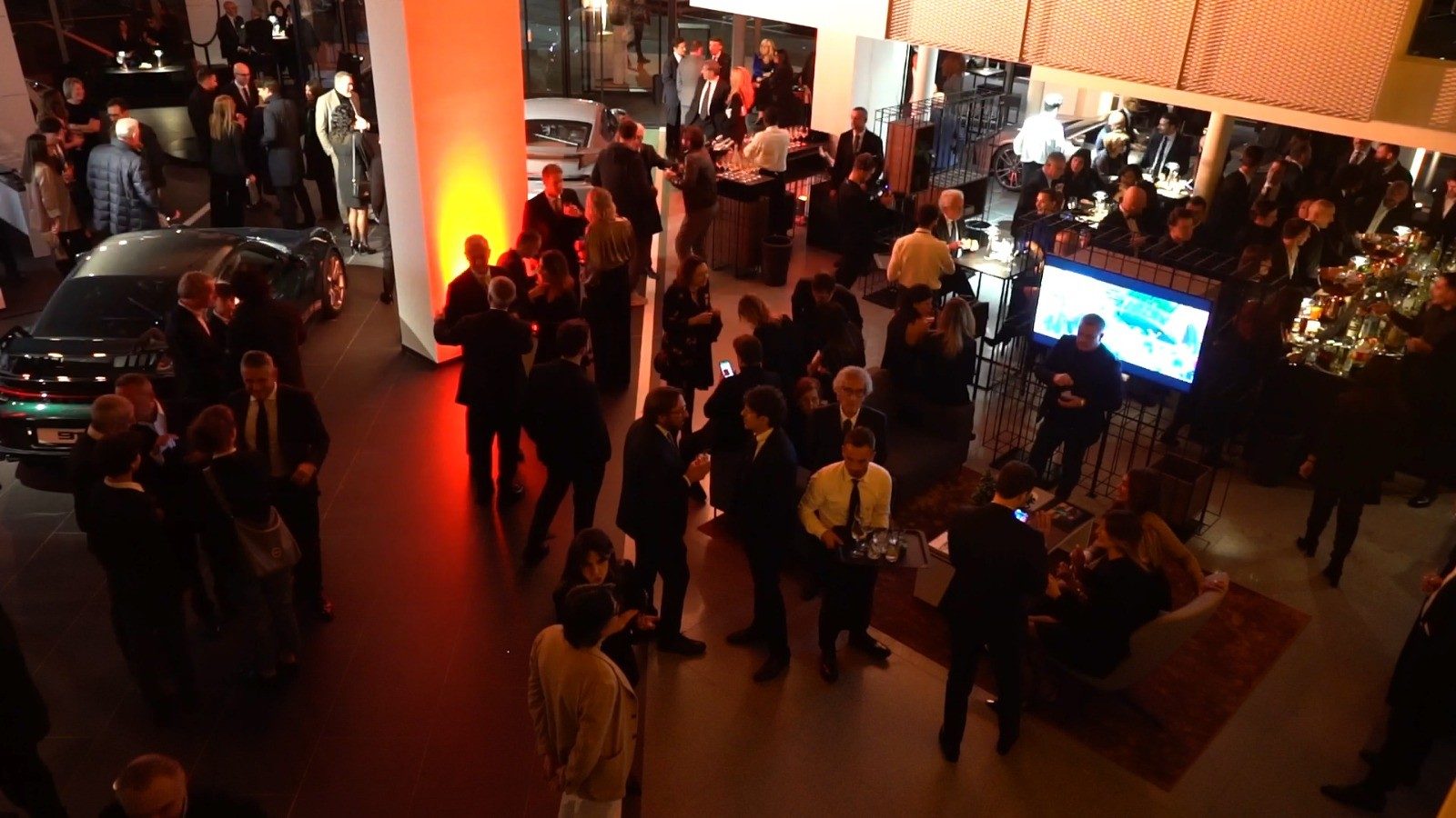 Inaugurazione centro porsche perugia ospiti